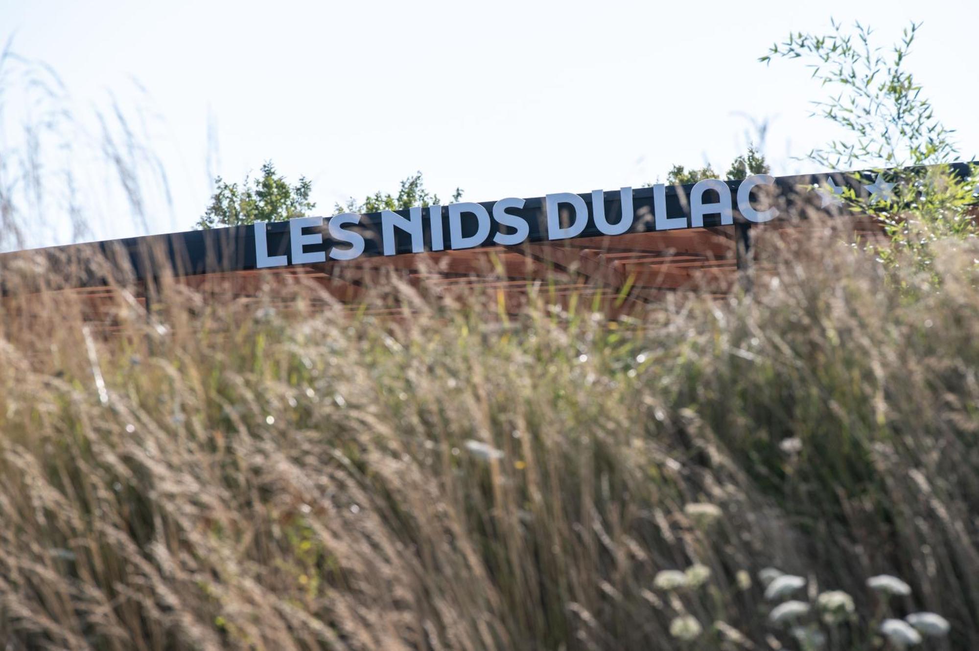 Domaine Les Nids Du Lac Sanchey Екстериор снимка